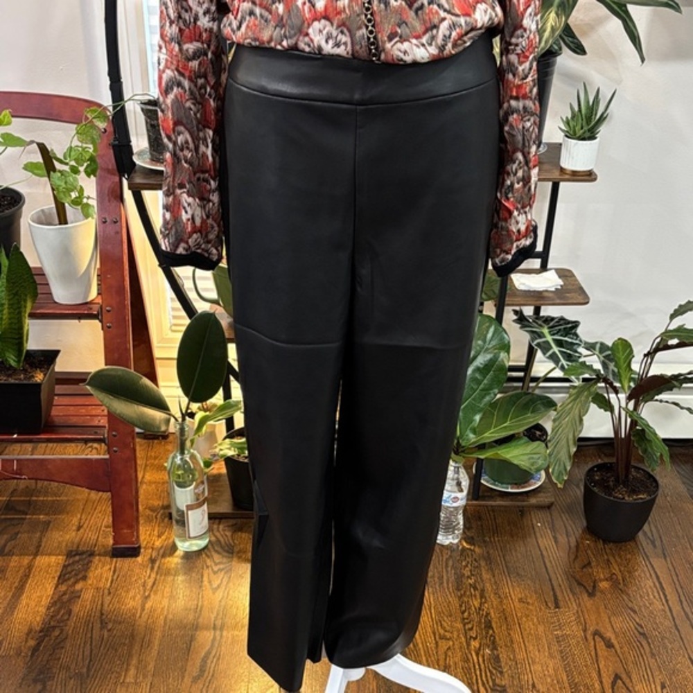 Girl with curves Black Faux Leather Wide-Leg Pants size 10P